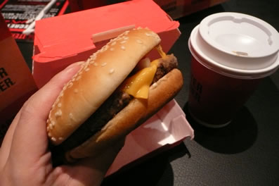 QUARTER POUNDER クォーターパウンダー